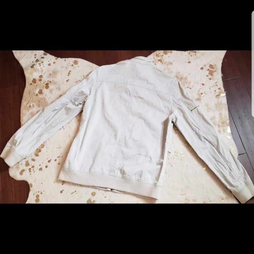 Collarless Jacket - Picture 3 of 3